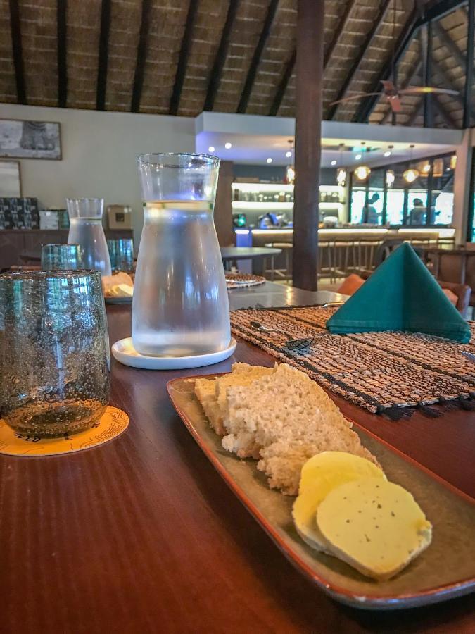 Laluka Safari Lodge - Welgevonden Vadrezervátum Kültér fotó