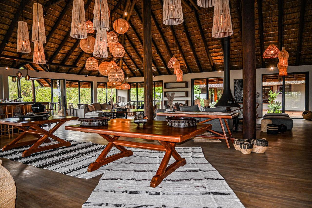 Laluka Safari Lodge - Welgevonden Vadrezervátum Kültér fotó
